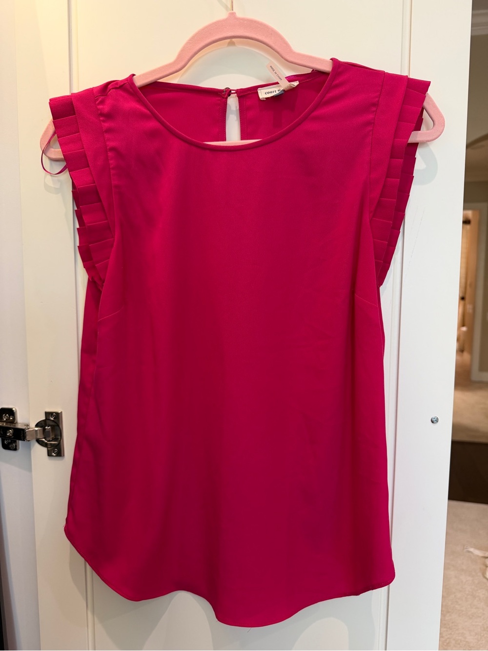 COURT & ROWE Fuchsia Ruffle Sleeve Cap Sleeve Top